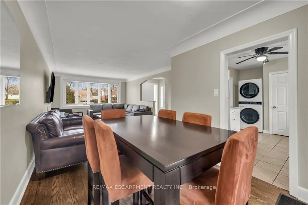 Photo 10 of 39 Bland Avenue, Hamilton, Stoney Creek — HOMEH