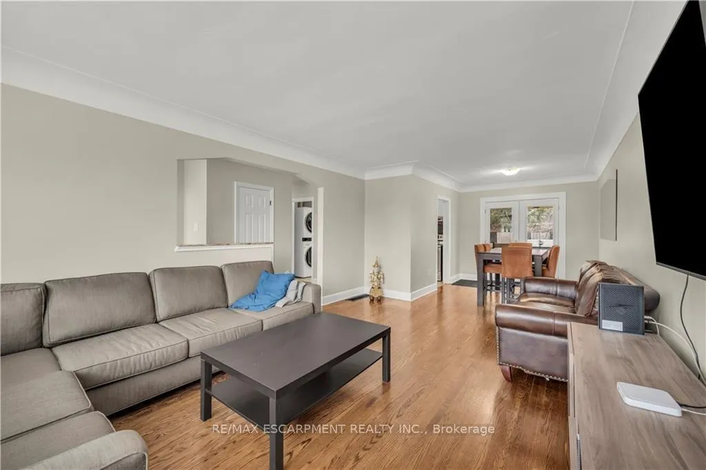 Photo 15 of 39 Bland Avenue, Hamilton, Stoney Creek — HOMEH