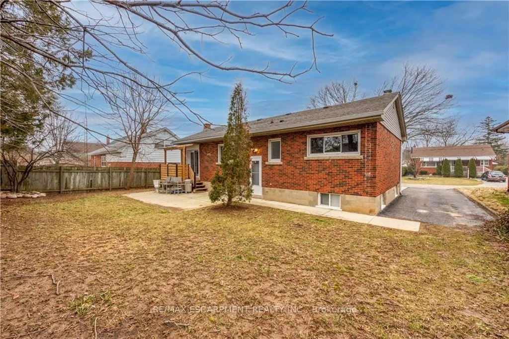Photo 38 of 39 Bland Avenue, Hamilton, Stoney Creek — HOMEH