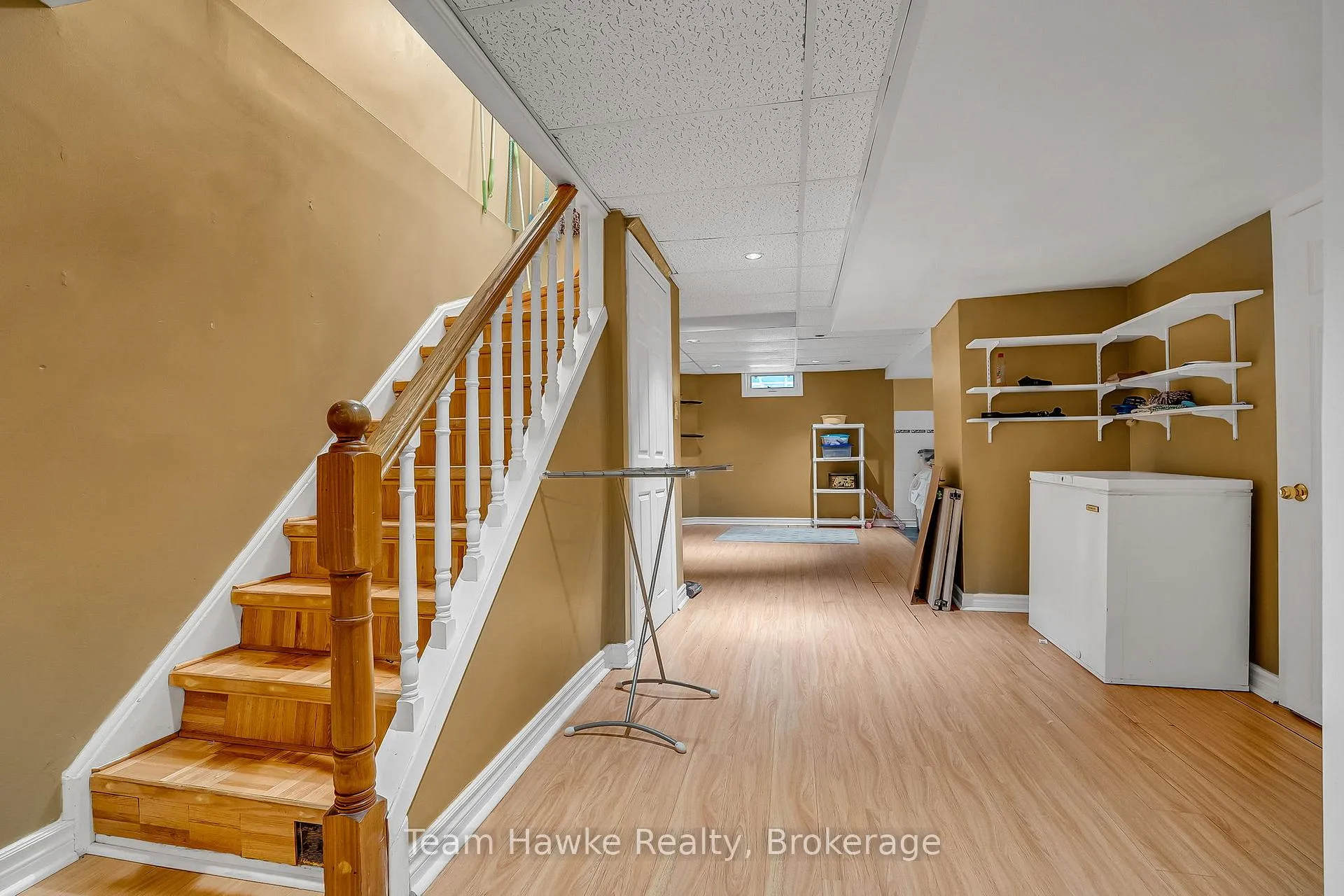 Photo 22 of 15 White Boulevard, Vaughan, Brownridge — HOMEH