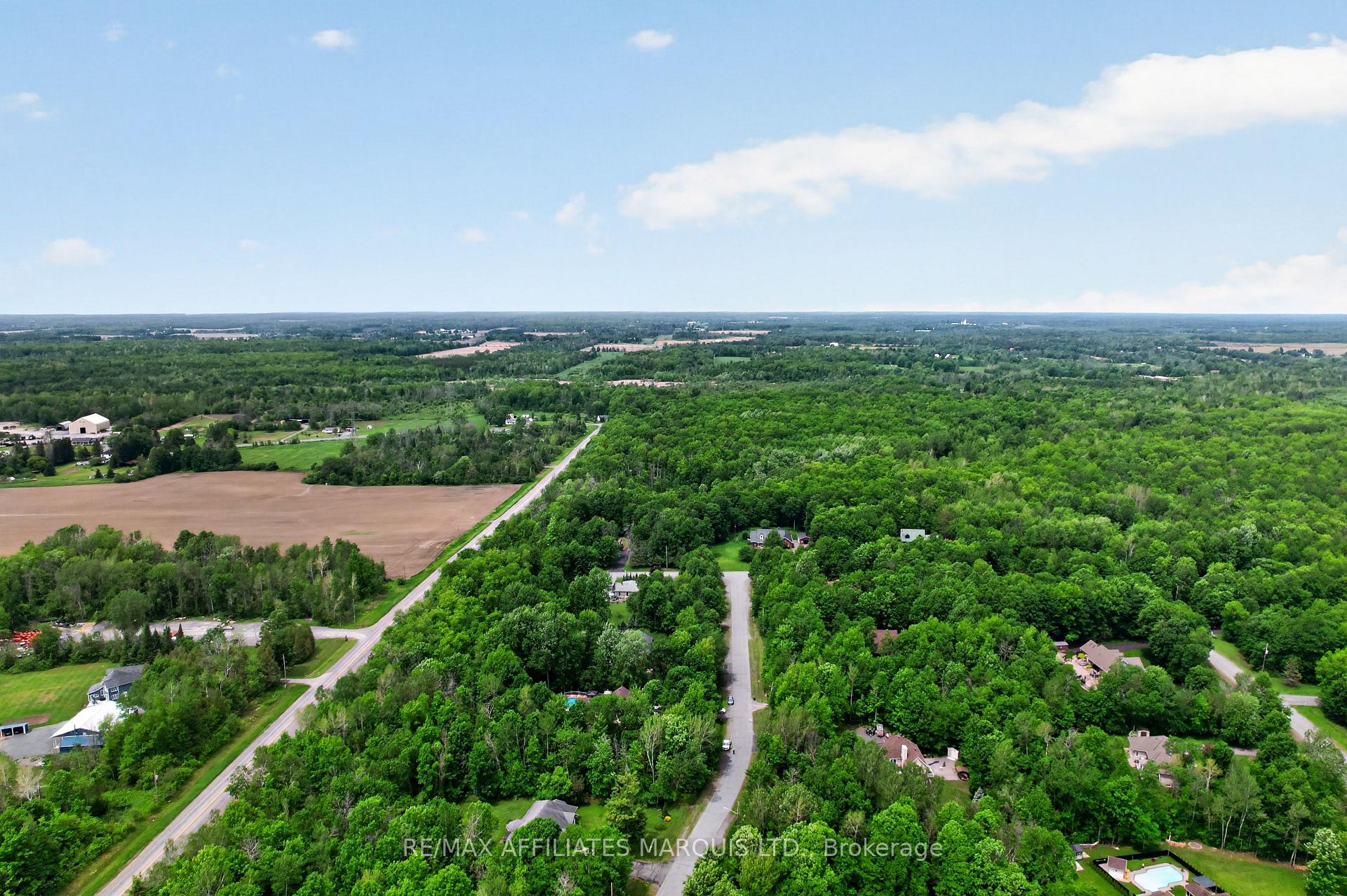 Photo 43 of 16935 Beaver Dam Drive, South Stormont, South Stormont (Cornwall) Twp — HOMEH