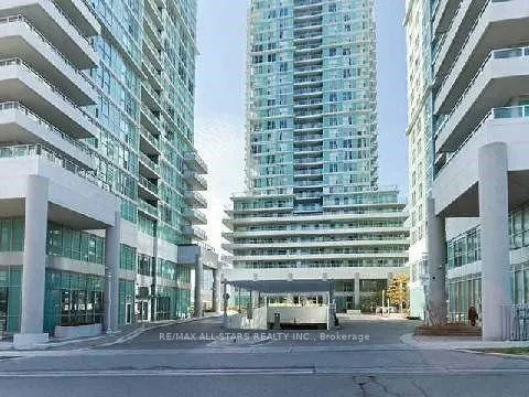 Front of Unit 404, 60 Town Centre Court