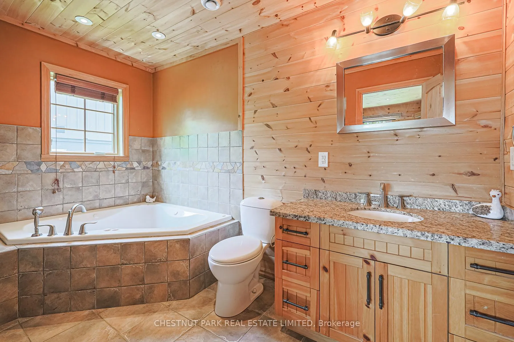 Photo 19 of 3531 Crescent Harbour Road, Innisfil, Rural Innisfil — HOMEH