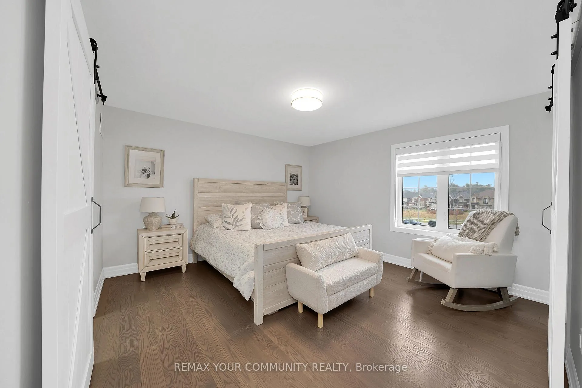 Photo 17 of 313 Kleinburg Summit Way, Vaughan, Kleinburg — HOMEH