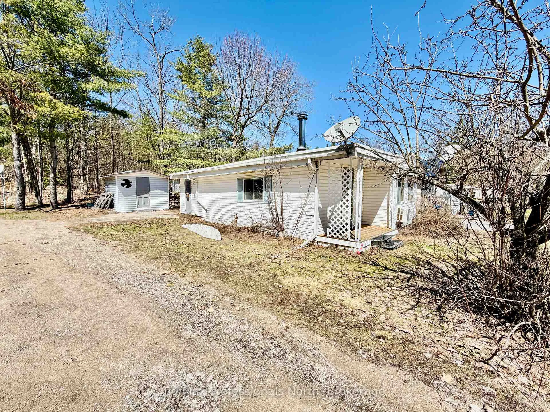 Photo 2 of Unit 53, 1007 Racoon Road, Gravenhurst, Morrison — HOMEH