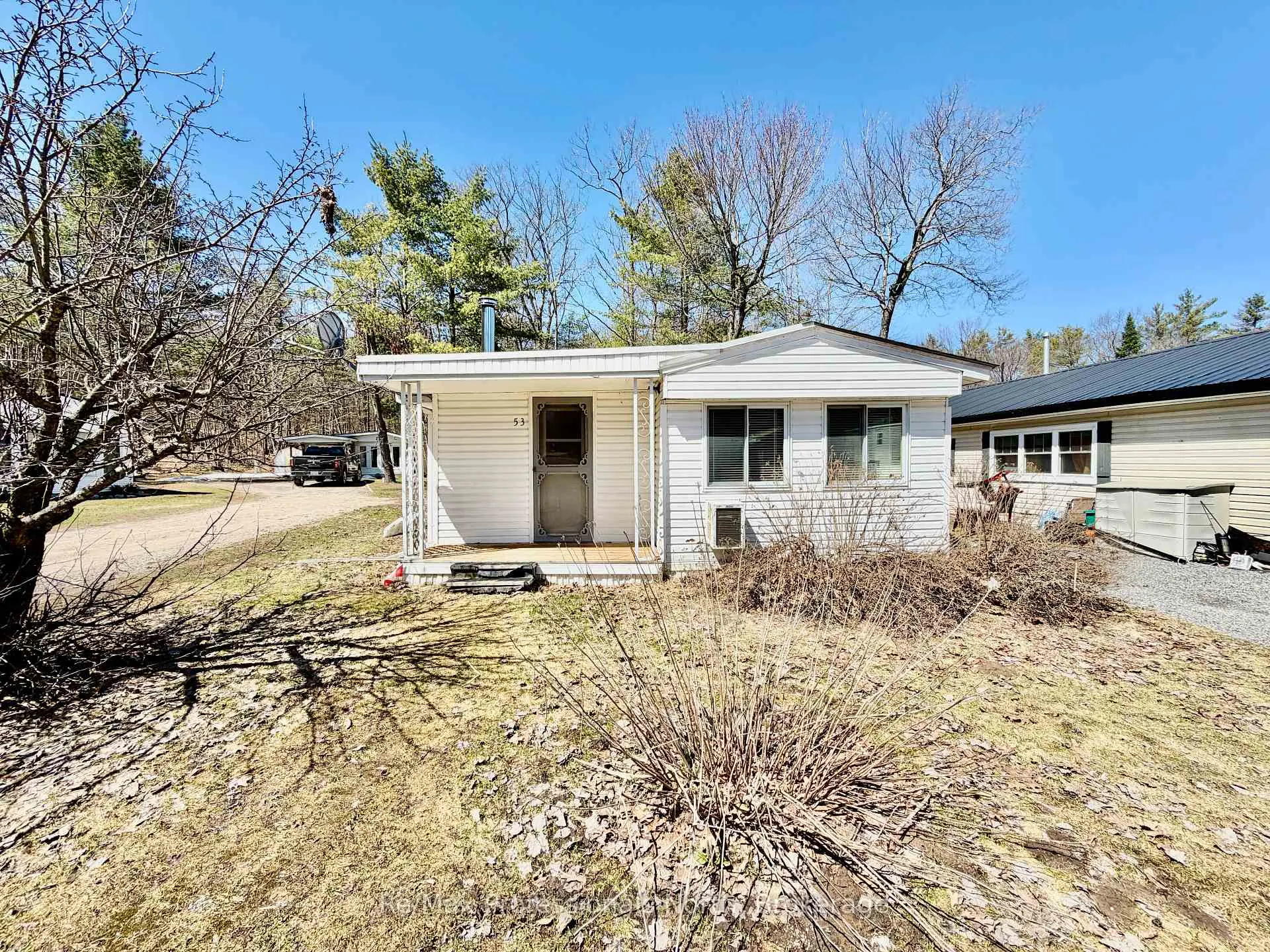 Photo 3 of Unit 53, 1007 Racoon Road, Gravenhurst, Morrison — HOMEH