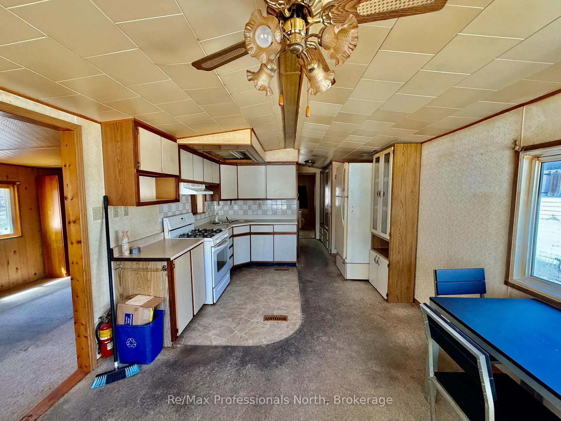 Photo 9 of Unit 53, 1007 Racoon Road, Gravenhurst, Morrison — HOMEH
