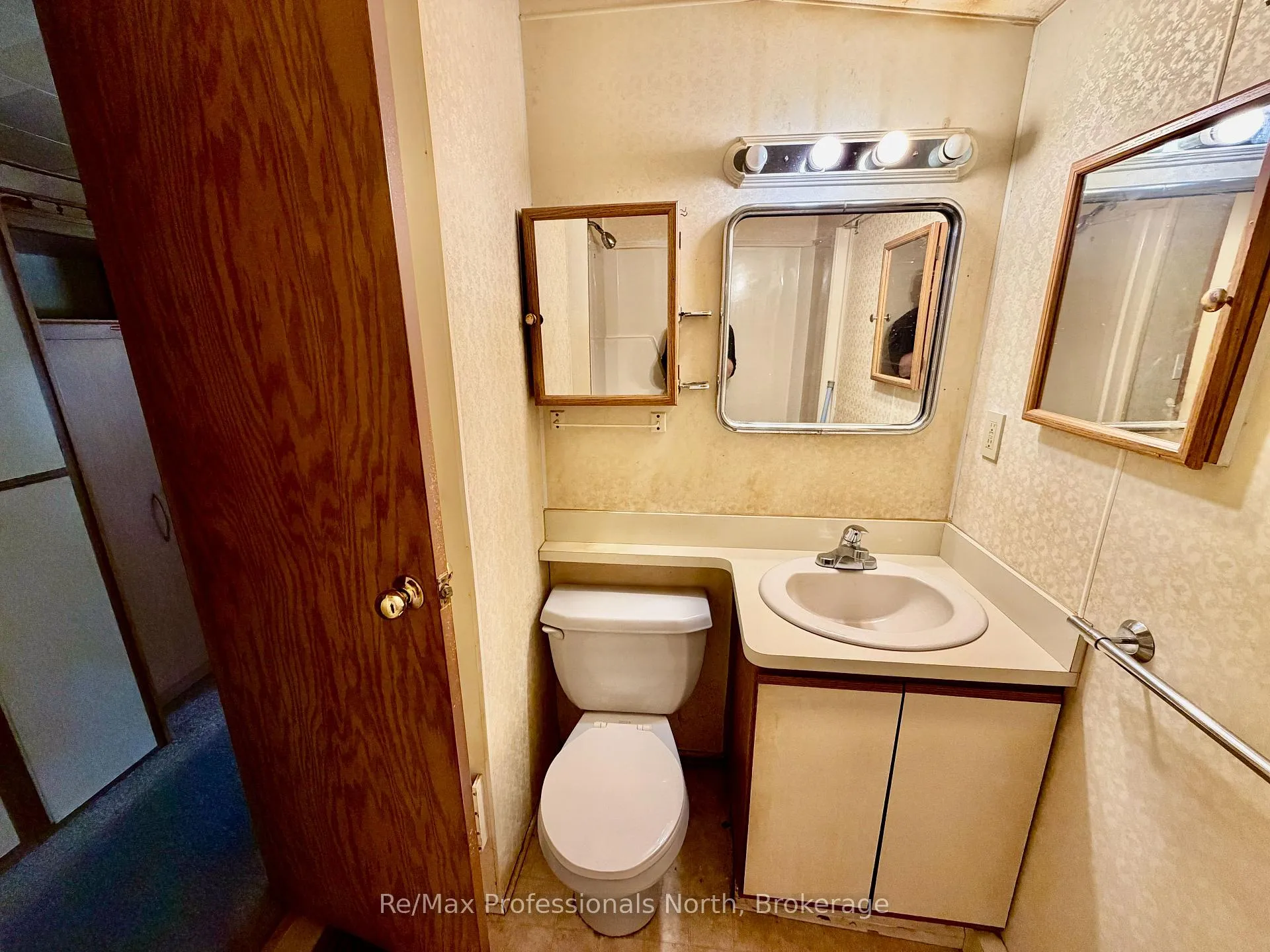 Photo 11 of Unit 53, 1007 Racoon Road, Gravenhurst, Morrison — HOMEH