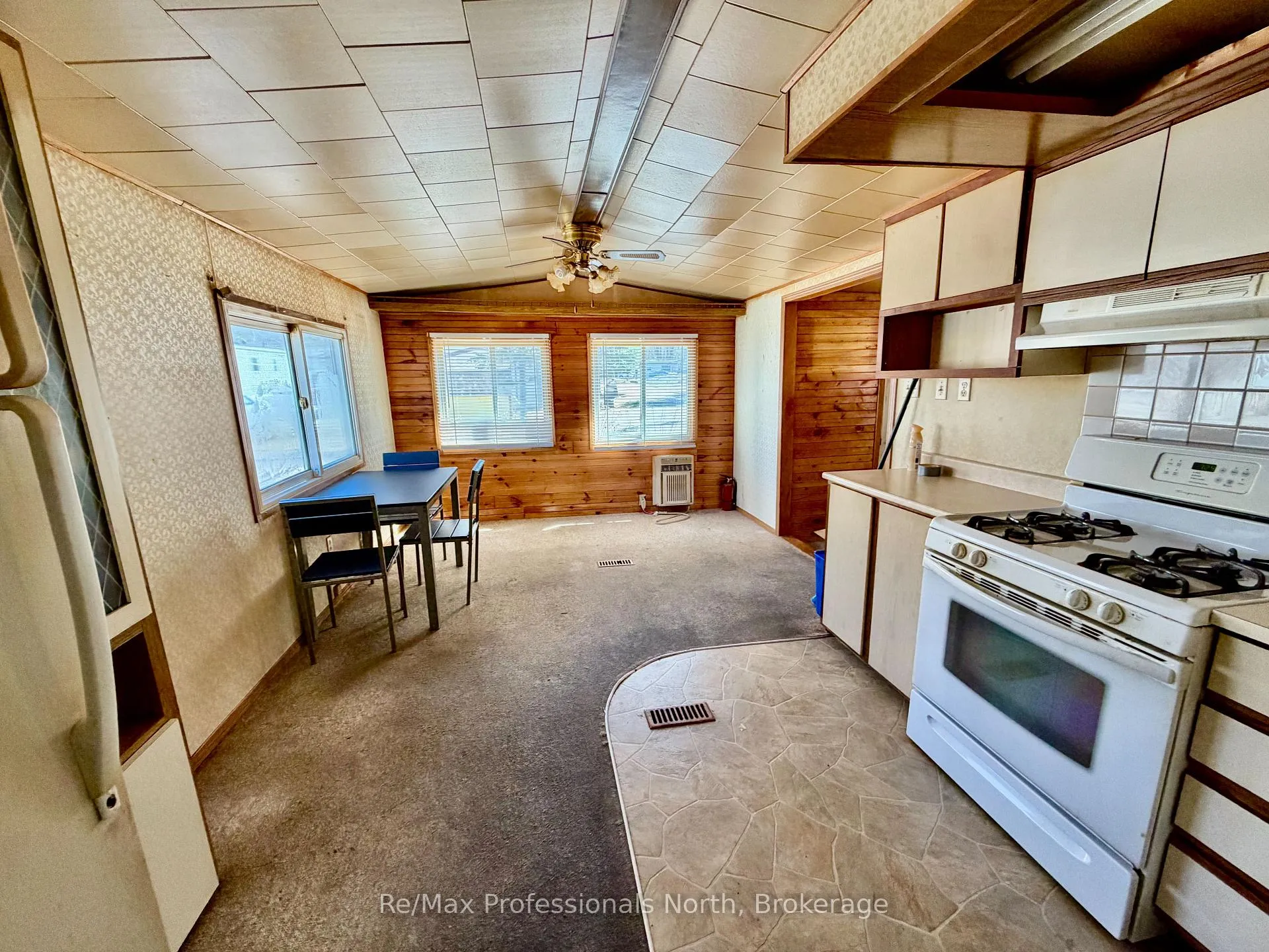 Photo 15 of Unit 53, 1007 Racoon Road, Gravenhurst, Morrison — HOMEH
