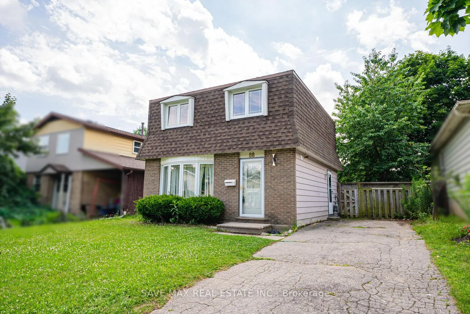 Front of 88 Harcourt Crescent