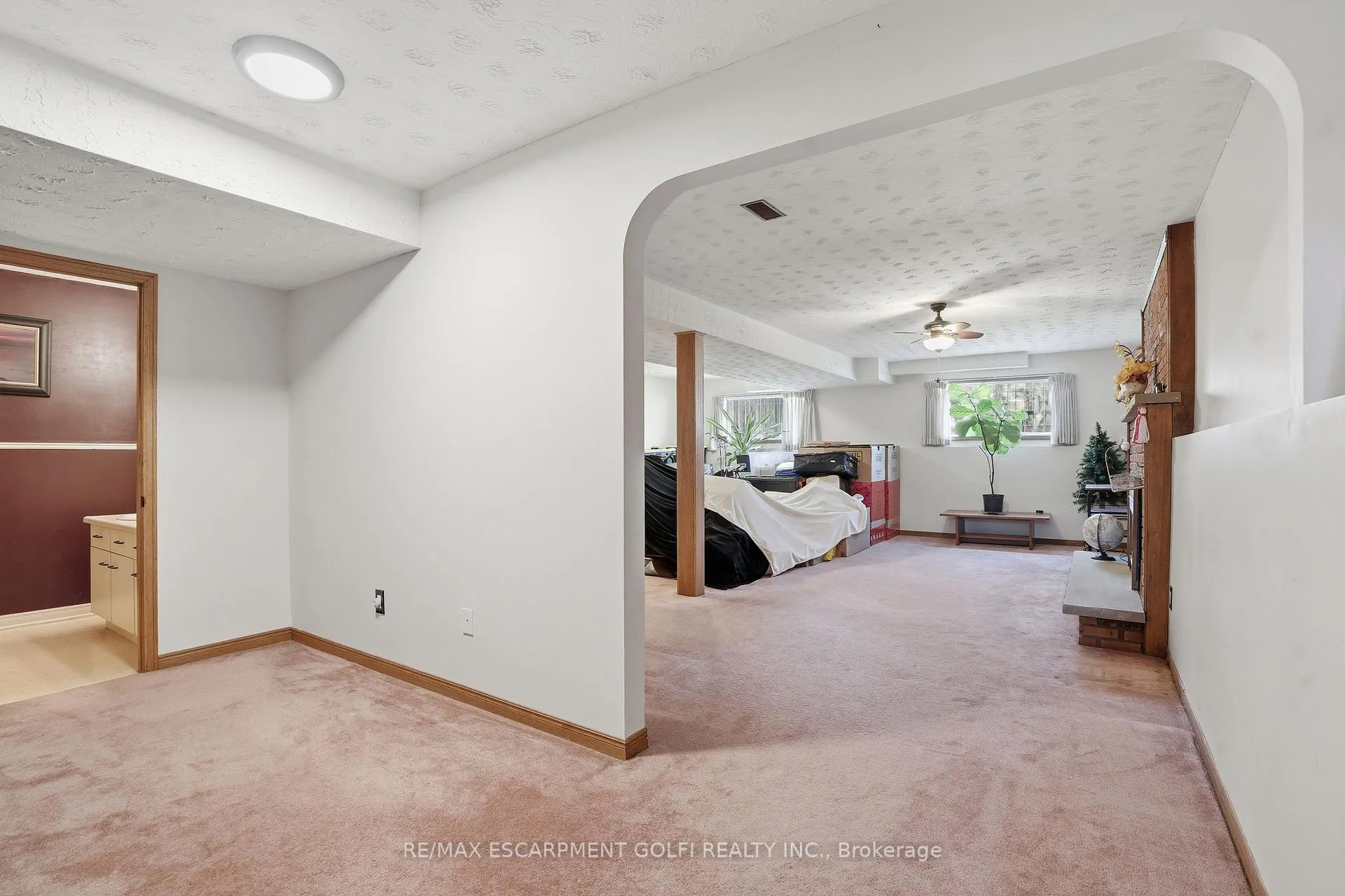 Photo 23 of 63 Linwell Road, St. Catharines, Lakeport — HOMEH