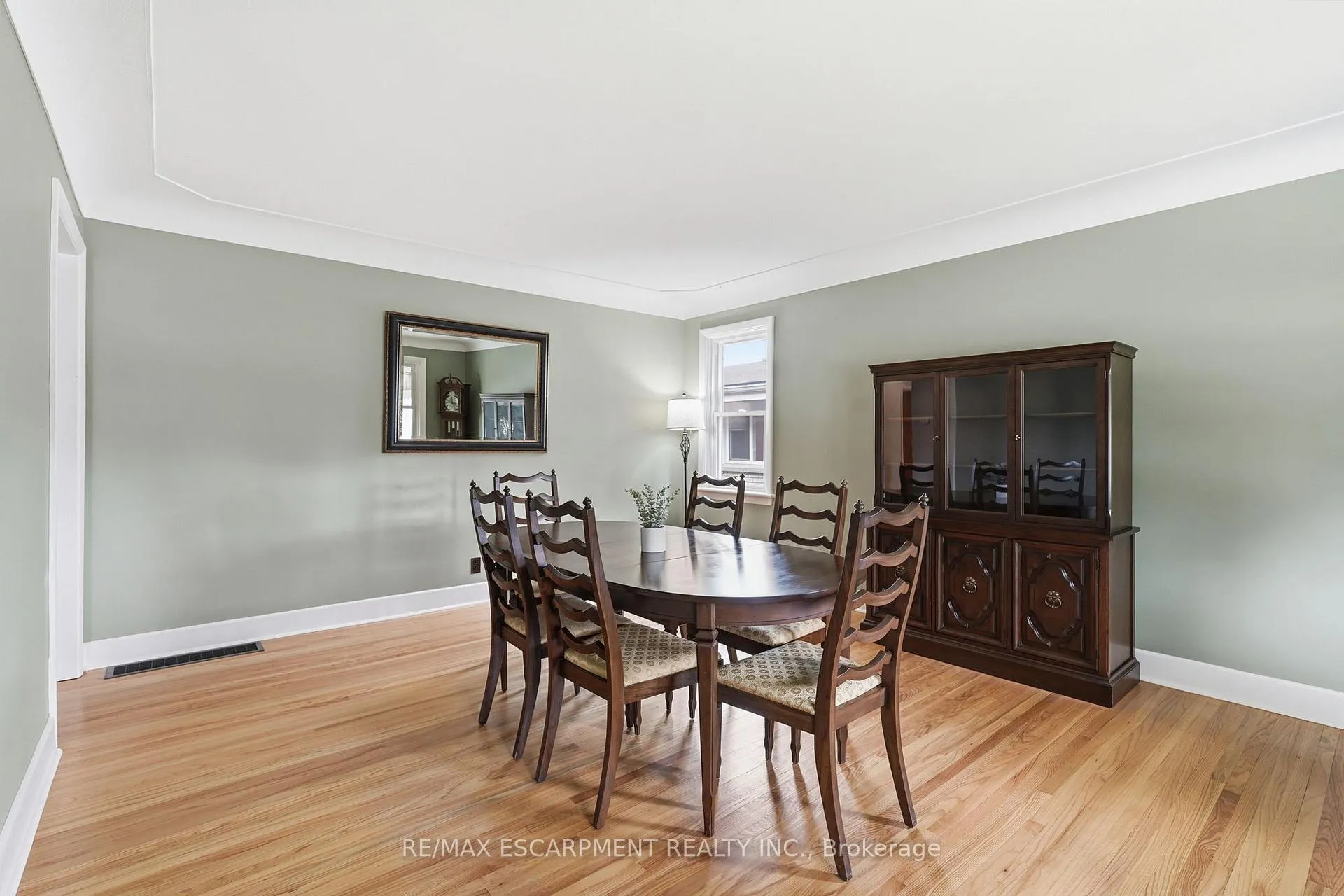 Photo 15 of 30 West 22nd Street, Hamilton, Westcliffe — HOMEH