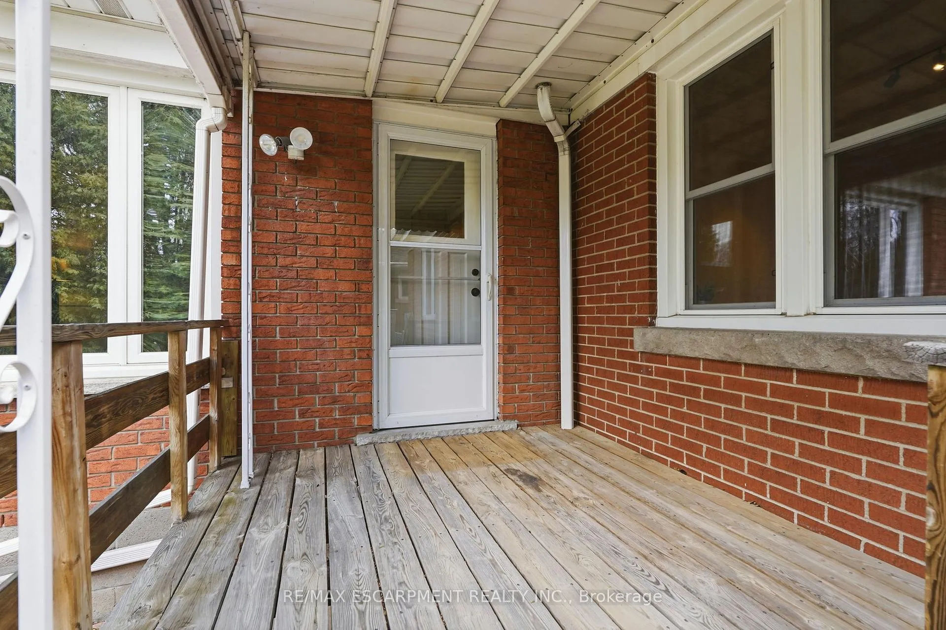 Photo 34 of 30 West 22nd Street, Hamilton, Westcliffe — HOMEH