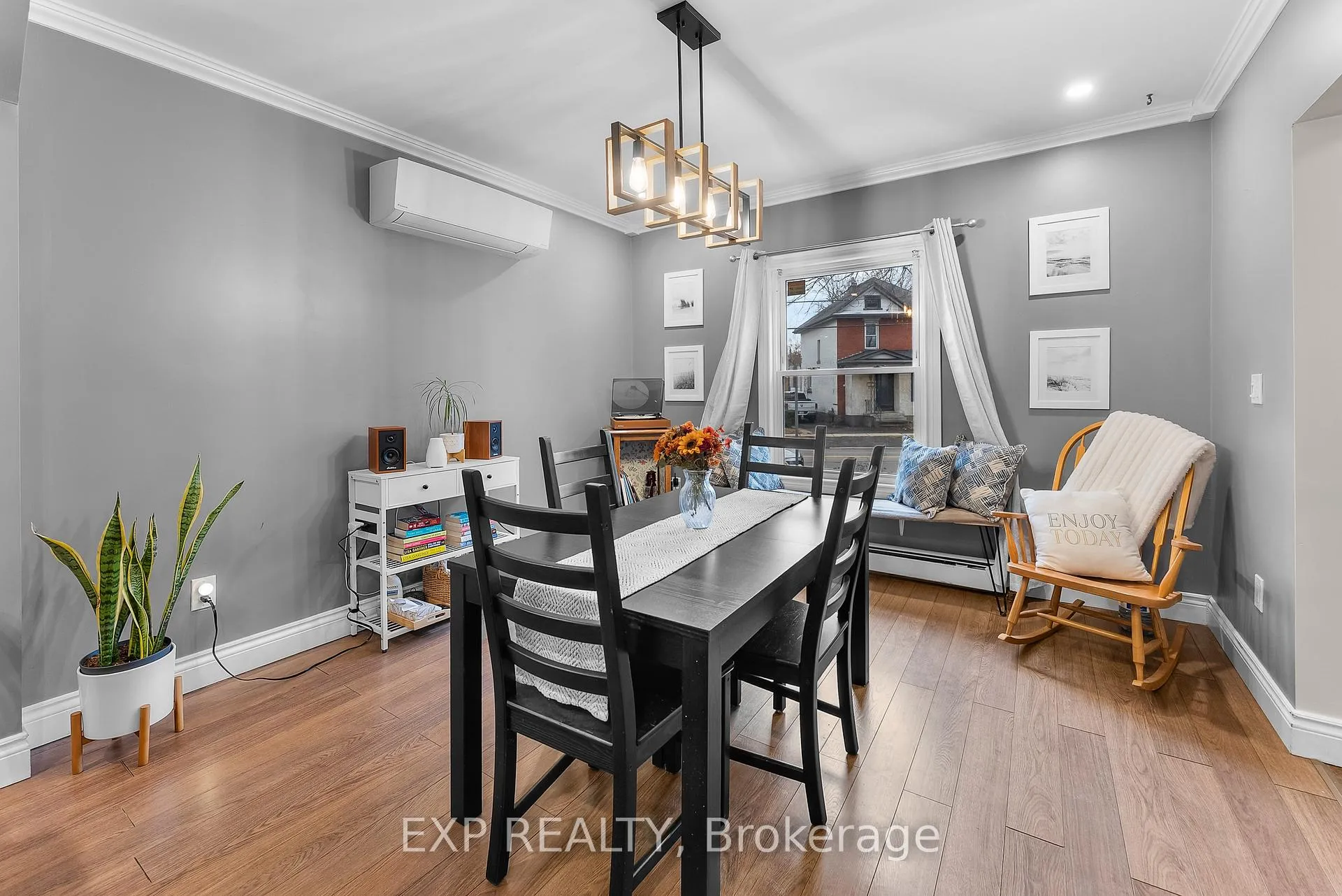 Photo 10 of 91 Welland Avenue, St. Catharines, Downtown — HOMEH