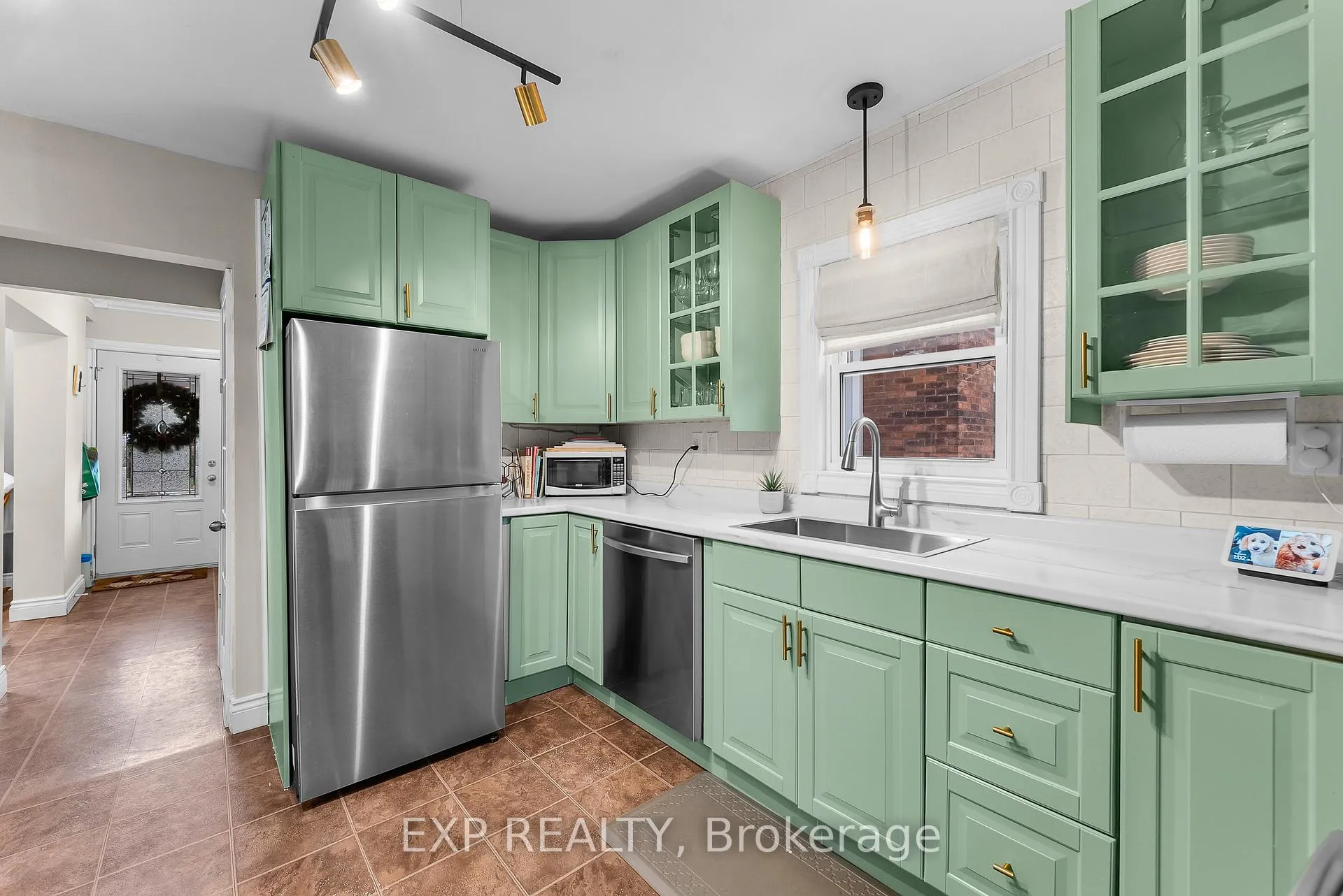 Photo 16 of 91 Welland Avenue, St. Catharines, Downtown — HOMEH