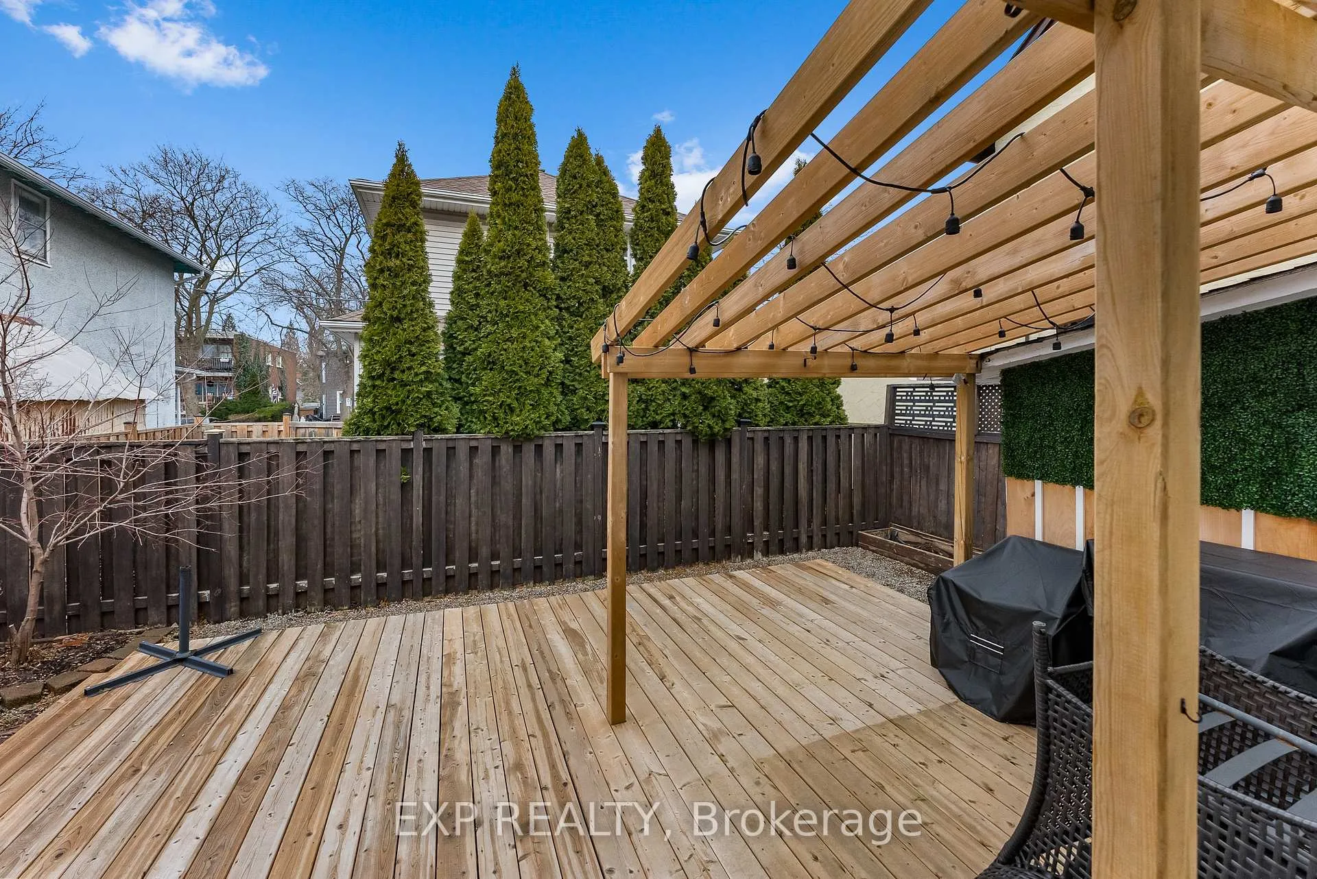 Photo 30 of 91 Welland Avenue, St. Catharines, Downtown — HOMEH