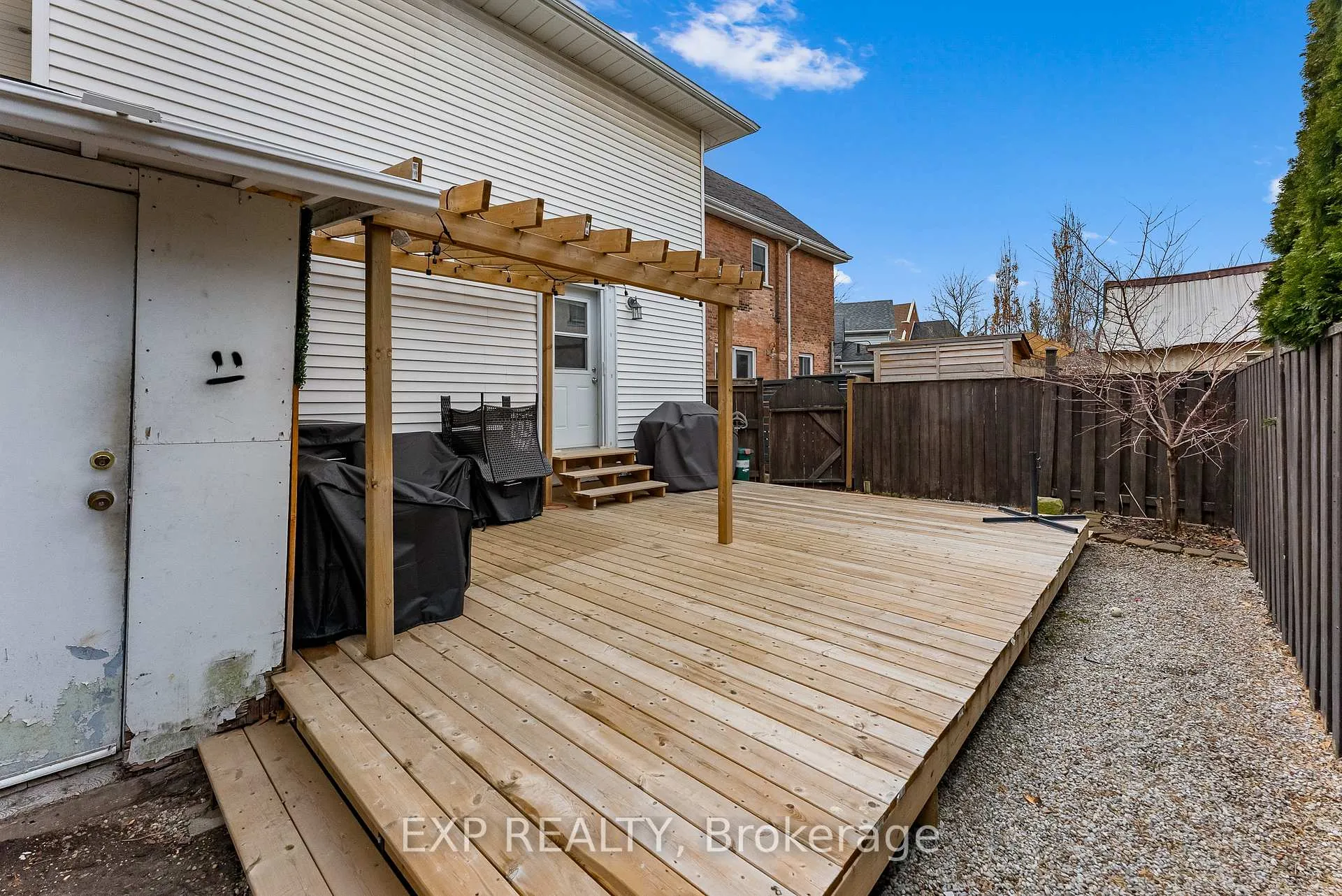 Photo 33 of 91 Welland Avenue, St. Catharines, Downtown — HOMEH