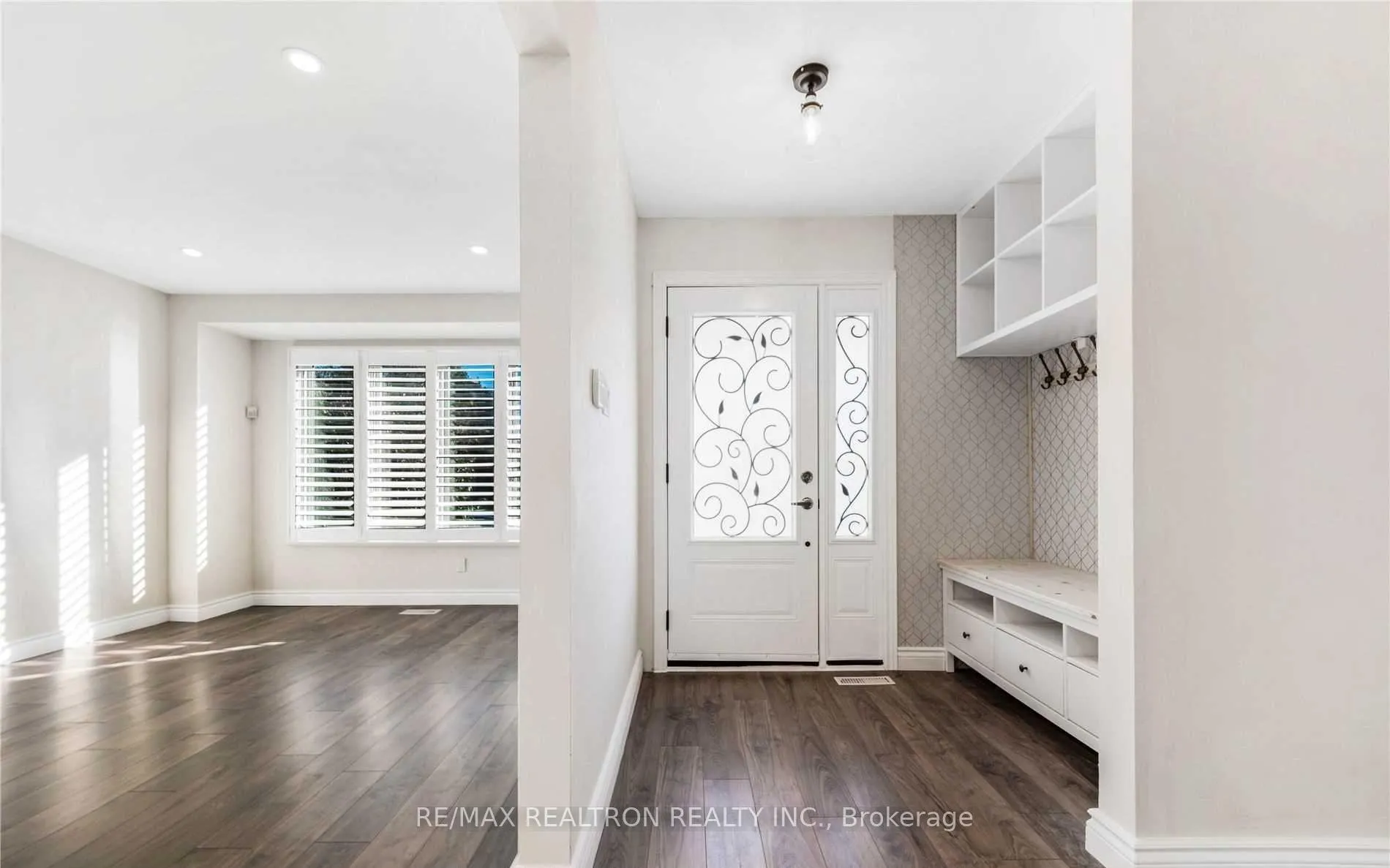Photo 7 of 72 Ashton Road, Newmarket, Huron Heights-Leslie Valley — HOMEH