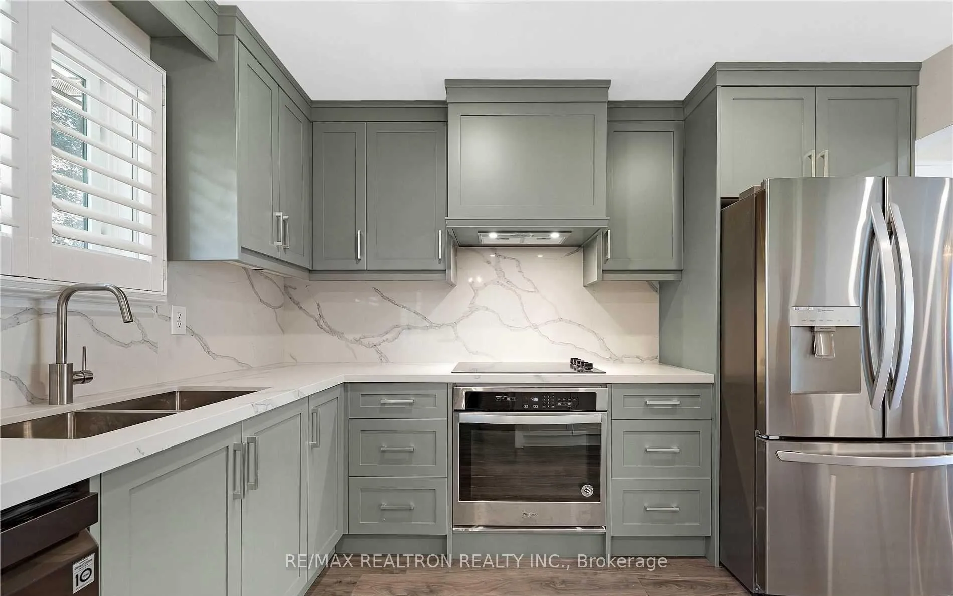 Photo 17 of 72 Ashton Road, Newmarket, Huron Heights-Leslie Valley — HOMEH