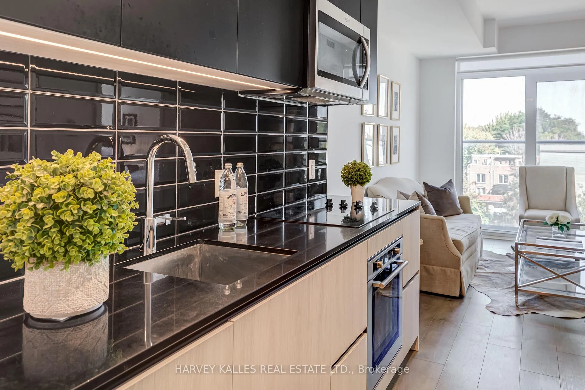 Photo 6 of Unit 541, 150 Logan Avenue, Toronto, South Riverdale — HOMEH