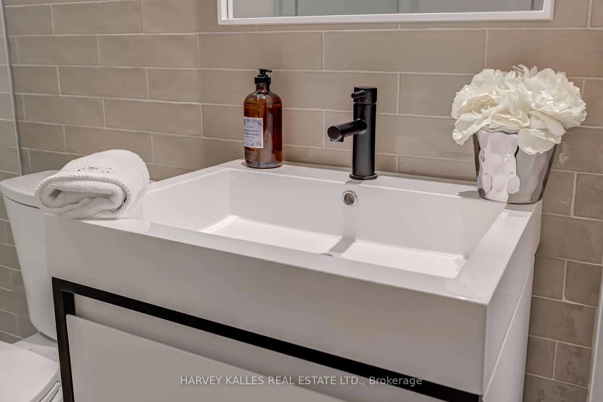 Photo 13 of Unit 541, 150 Logan Avenue, Toronto, South Riverdale — HOMEH