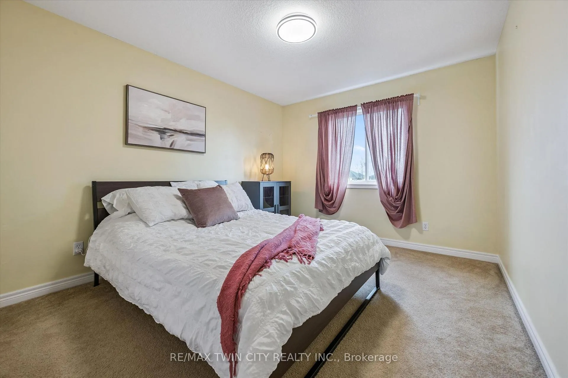 Photo 17 of 62 Hilltop Road, Guelph, Victoria North — HOMEH