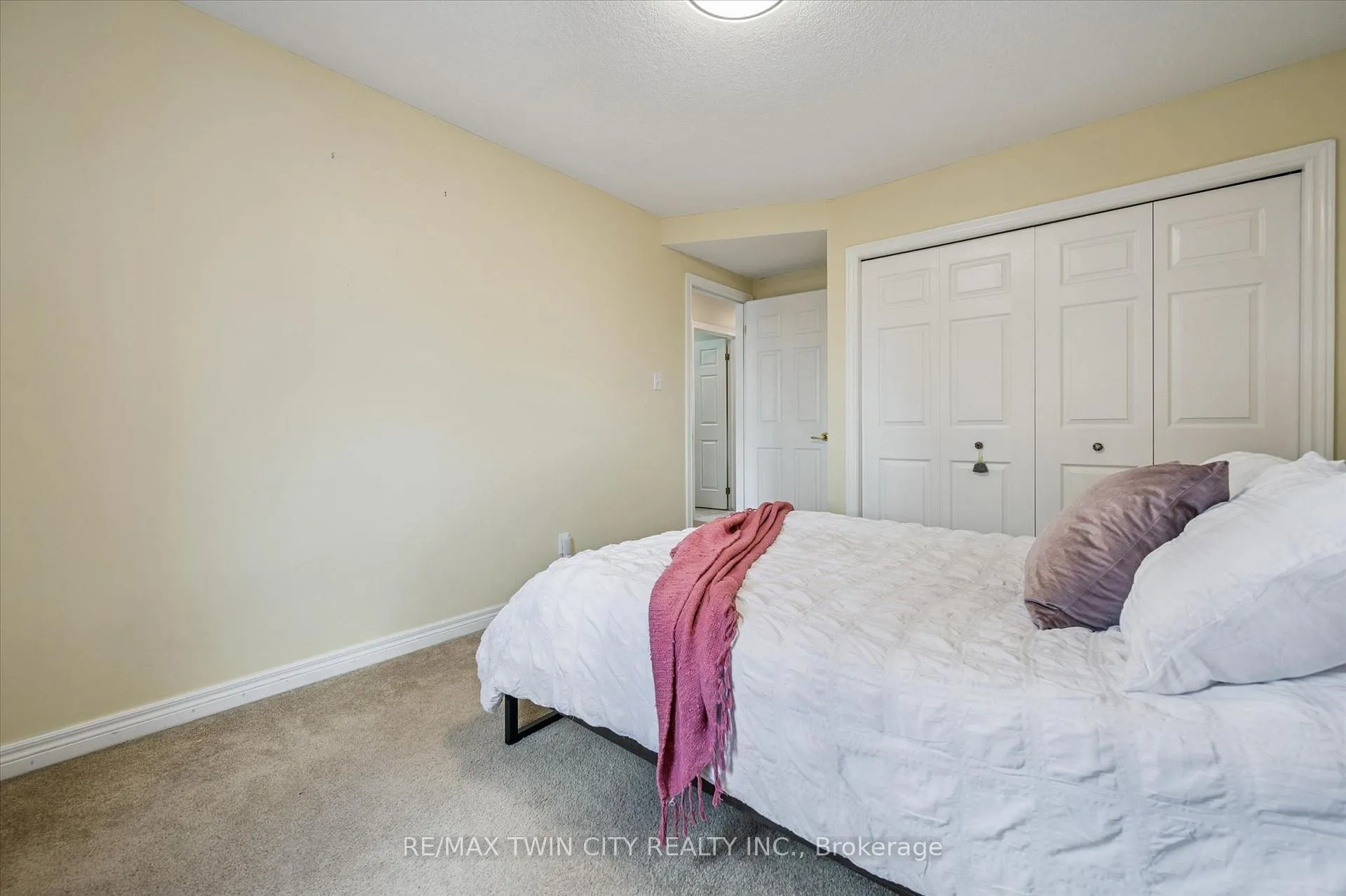 Photo 18 of 62 Hilltop Road, Guelph, Victoria North — HOMEH