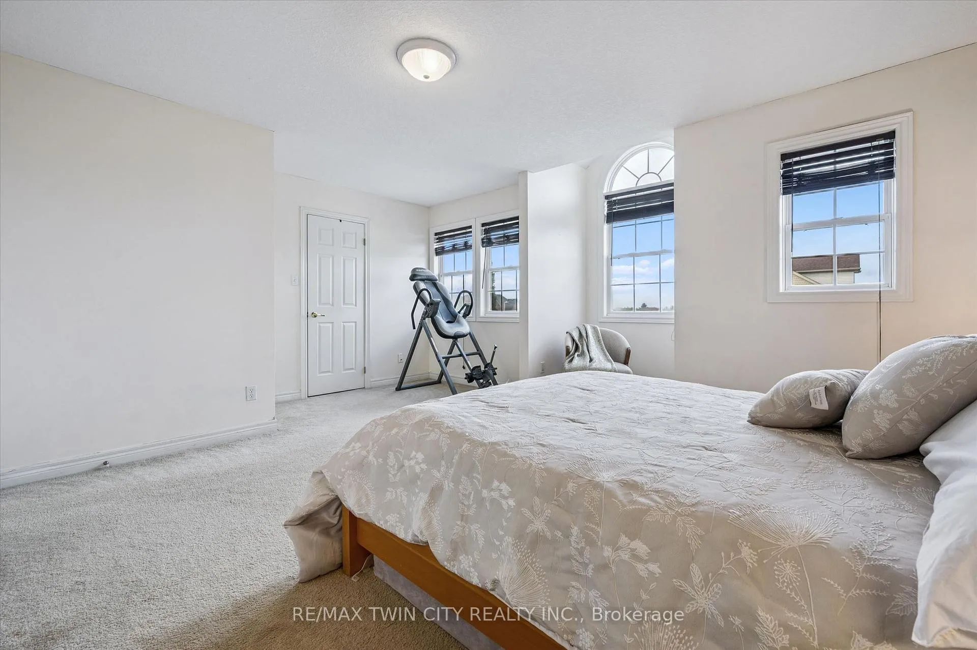 Photo 19 of 62 Hilltop Road, Guelph, Victoria North — HOMEH