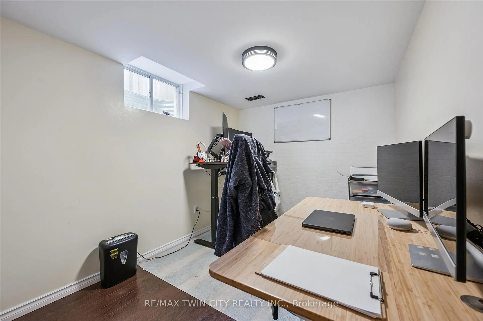 Photo 32 of 62 Hilltop Road, Guelph, Victoria North — HOMEH