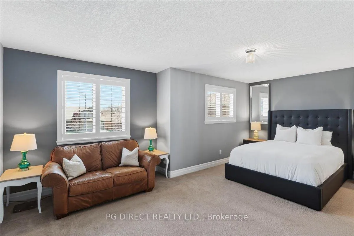 Photo 14 of 20 Granby Court, Belleville, Belleville Ward — HOMEH