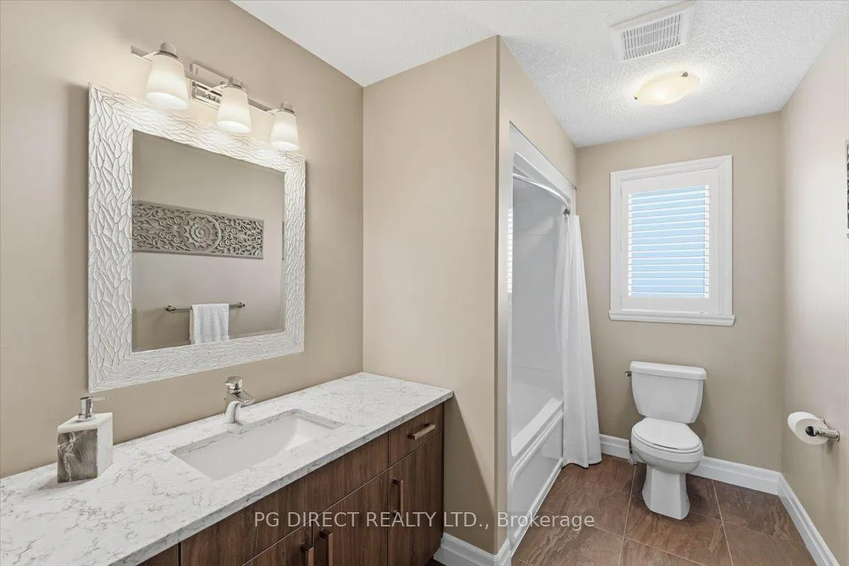 Photo 17 of 20 Granby Court, Belleville, Belleville Ward — HOMEH