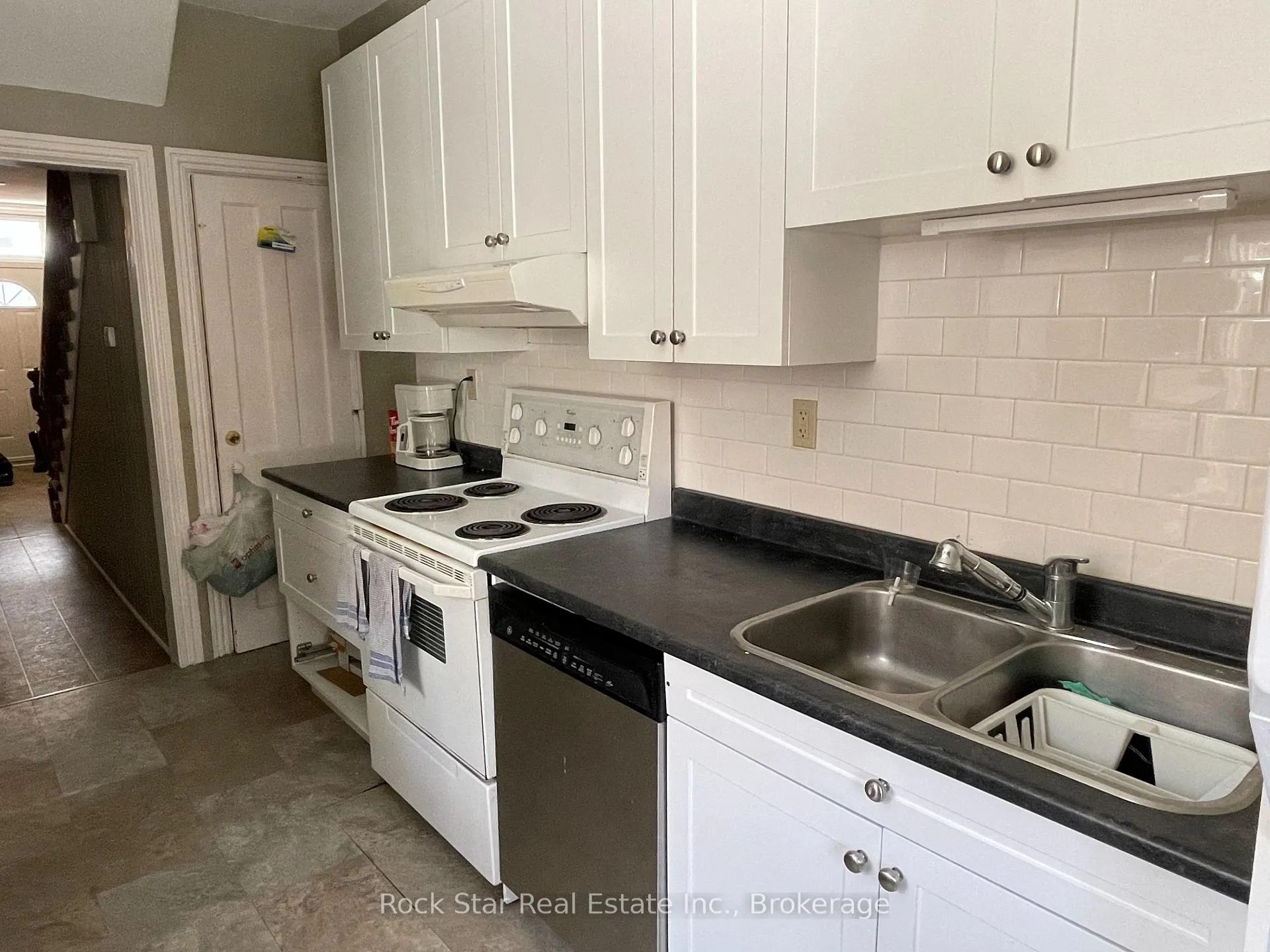 Photo 2 of 213 Colborne Street, Kingston, East of Sir John A. Blvd — HOMEH