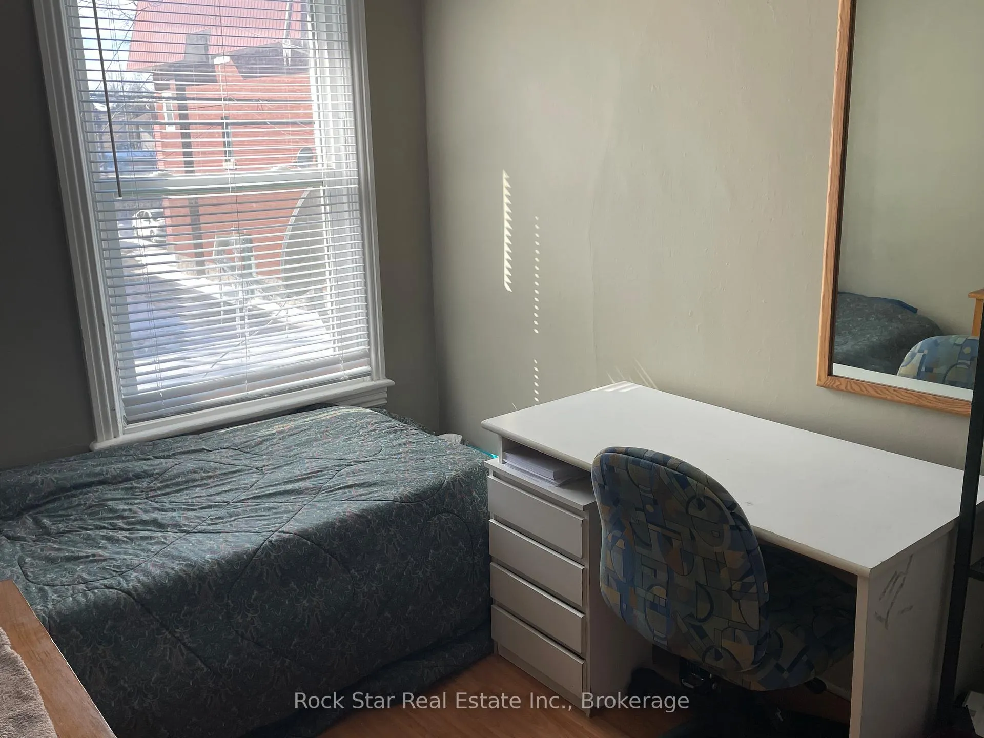 Photo 4 of 213 Colborne Street, Kingston, East of Sir John A. Blvd — HOMEH