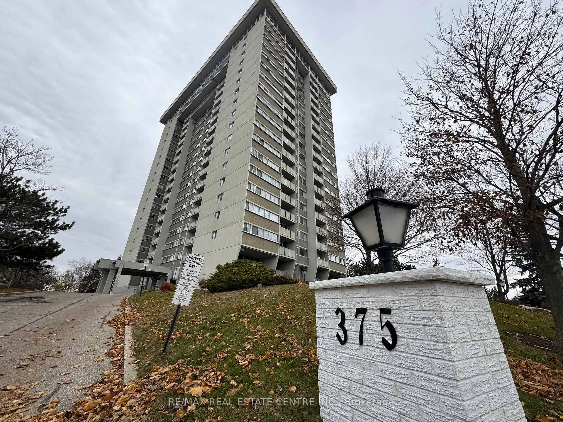 Photo 1 of Unit 603, 375 King Street N, Waterloo — HOMEH