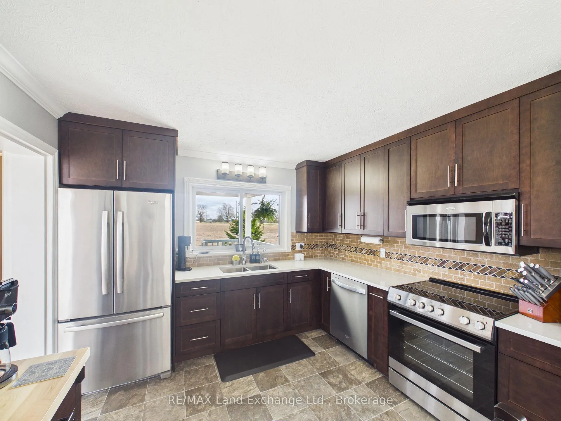 Photo 5 of 1044 5 Concession, Kincardine — HOMEH