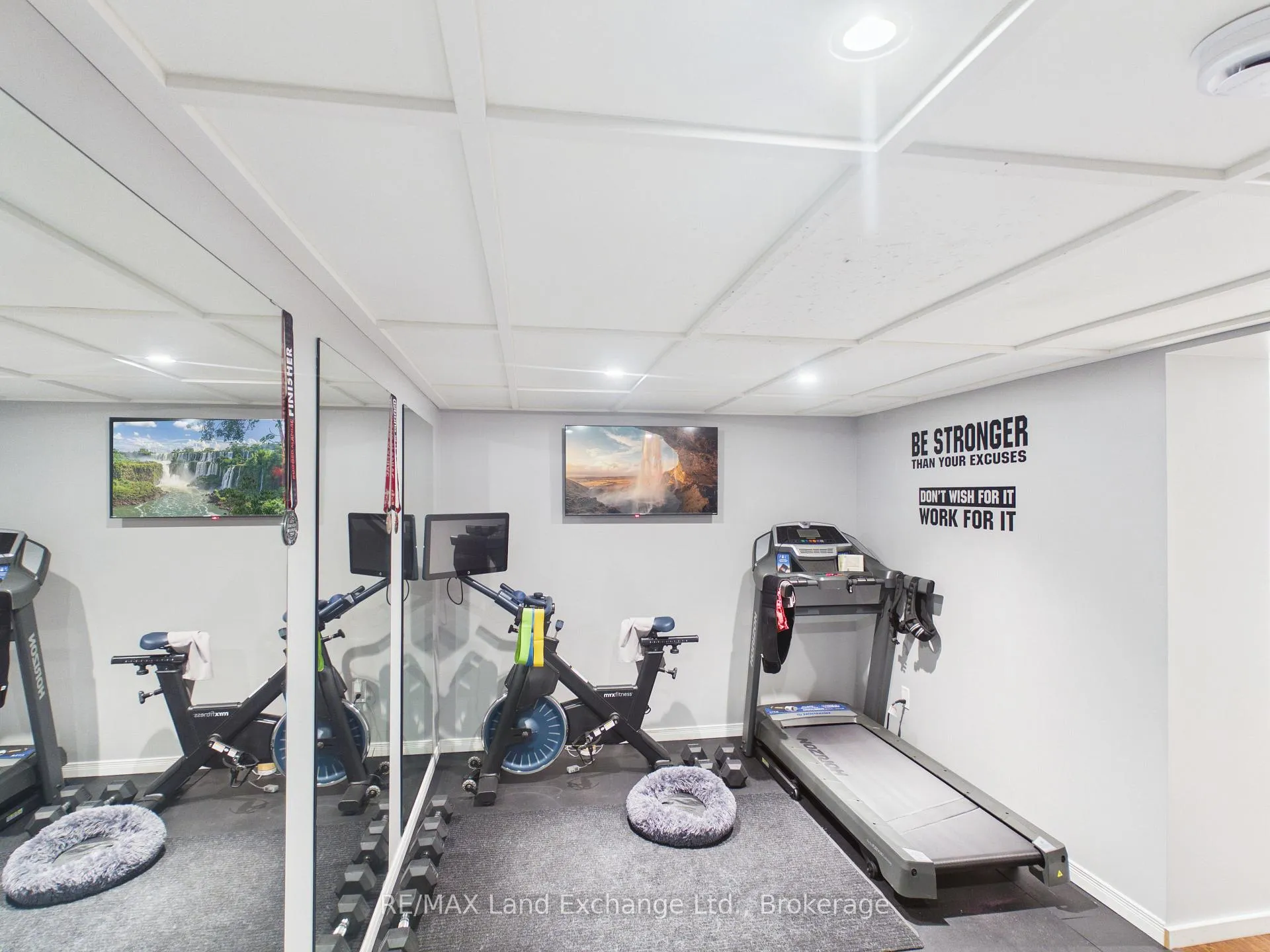 Photo 16 of 1044 5 Concession, Kincardine — HOMEH