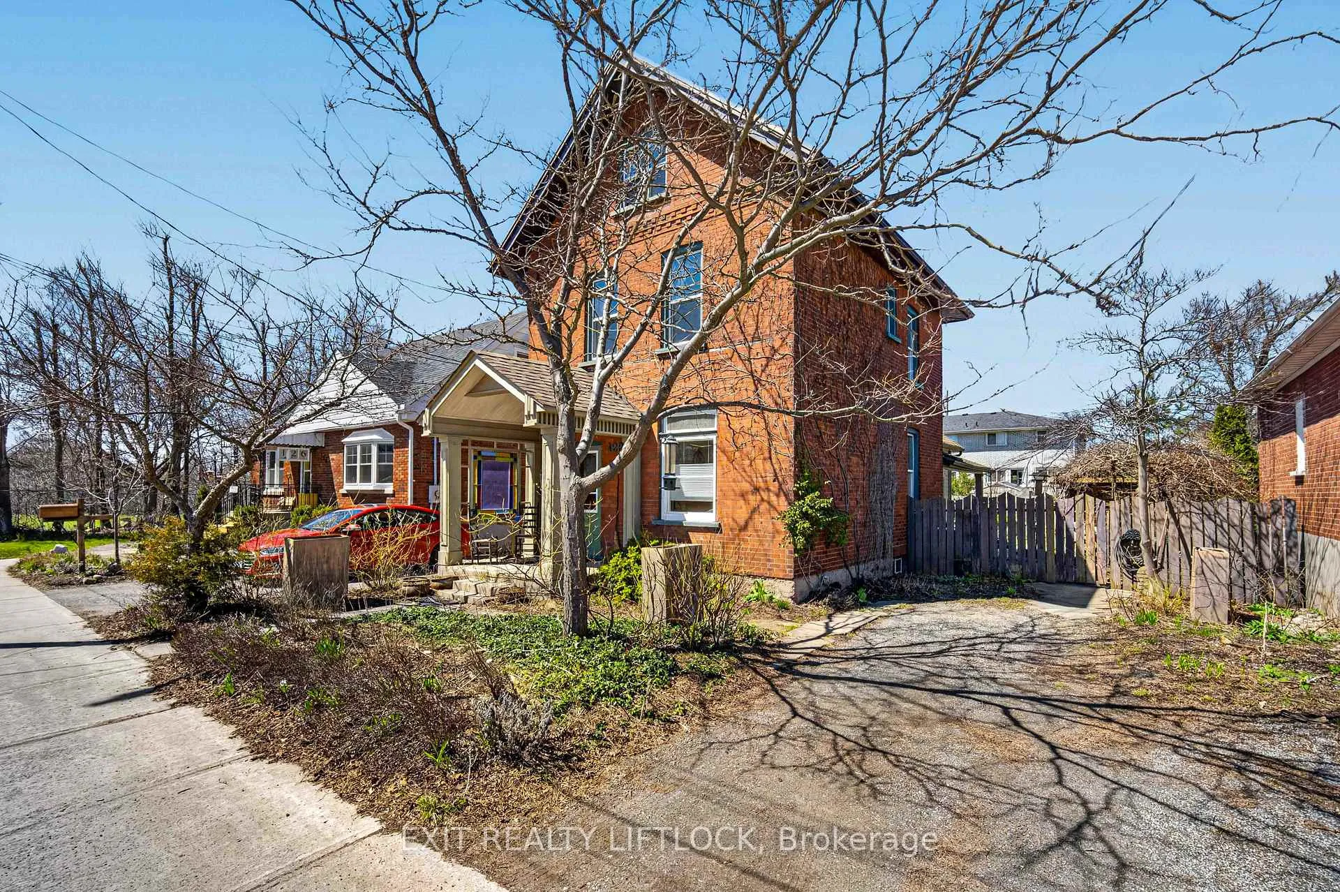 Photo 1 of 128 Sutherland Place, Peterborough, Ashburnham Ward 4 — HOMEH