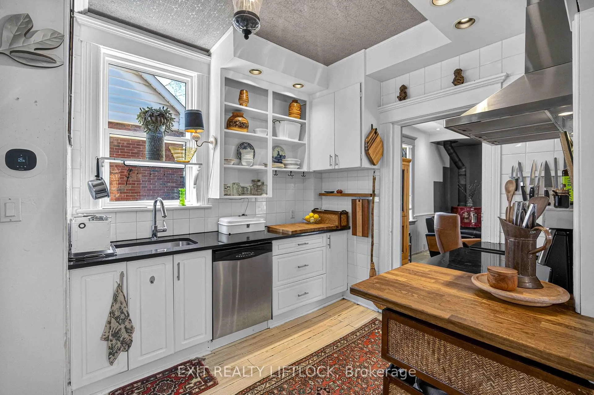 Photo 10 of 128 Sutherland Place, Peterborough, Ashburnham Ward 4 — HOMEH