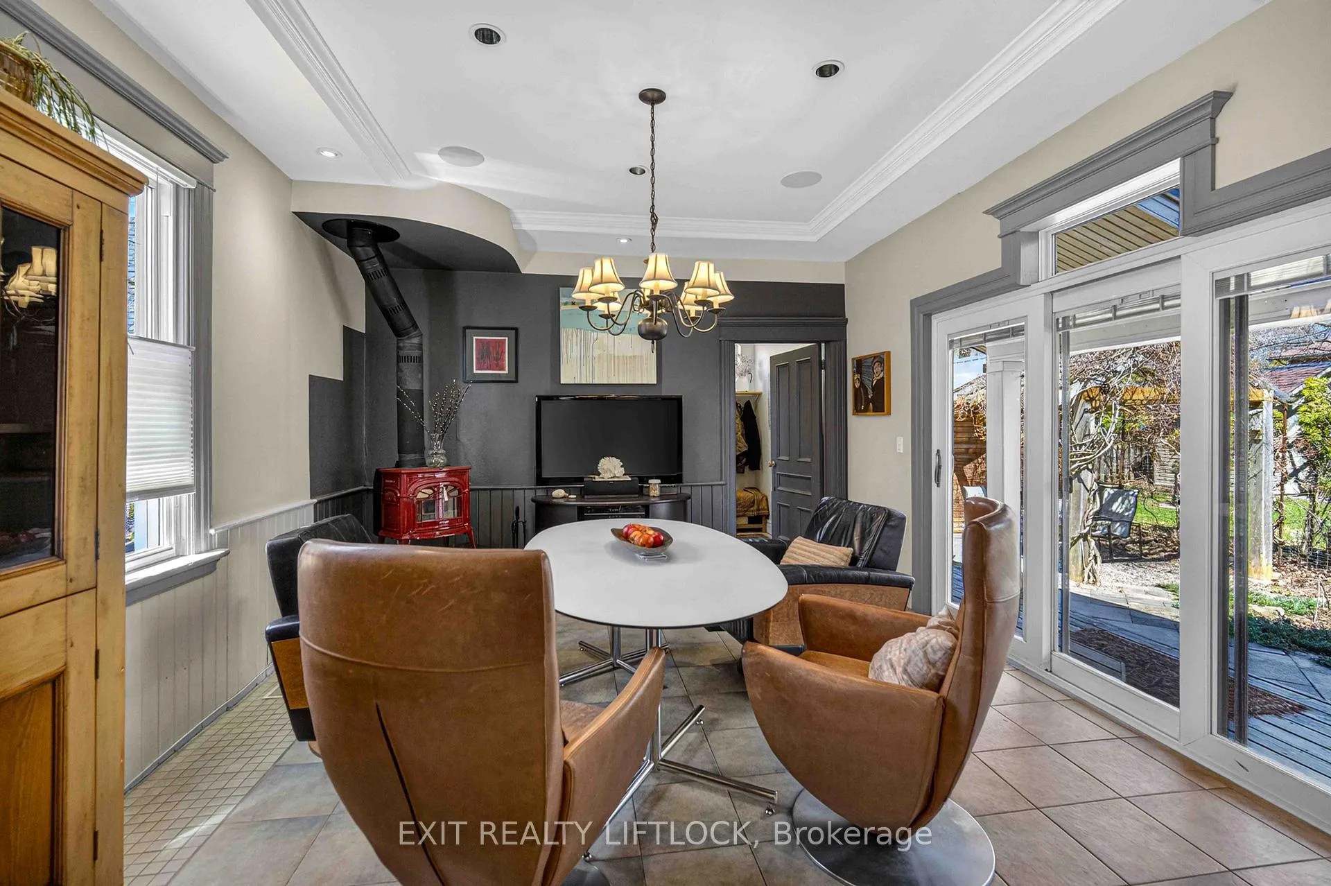 Photo 14 of 128 Sutherland Place, Peterborough, Ashburnham Ward 4 — HOMEH