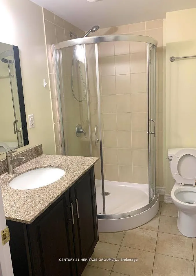 Photo 3 of Unit LOWER, 536 Summeridge Drive, Vaughan, Patterson — HOMEH