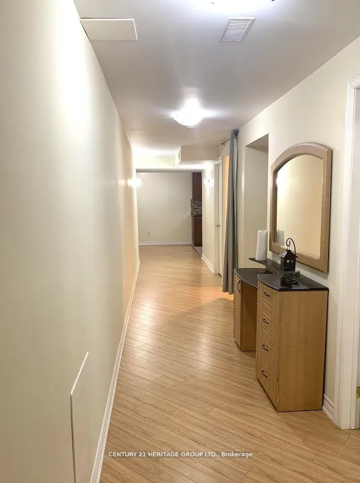 Photo 10 of Unit LOWER, 536 Summeridge Drive, Vaughan, Patterson — HOMEH