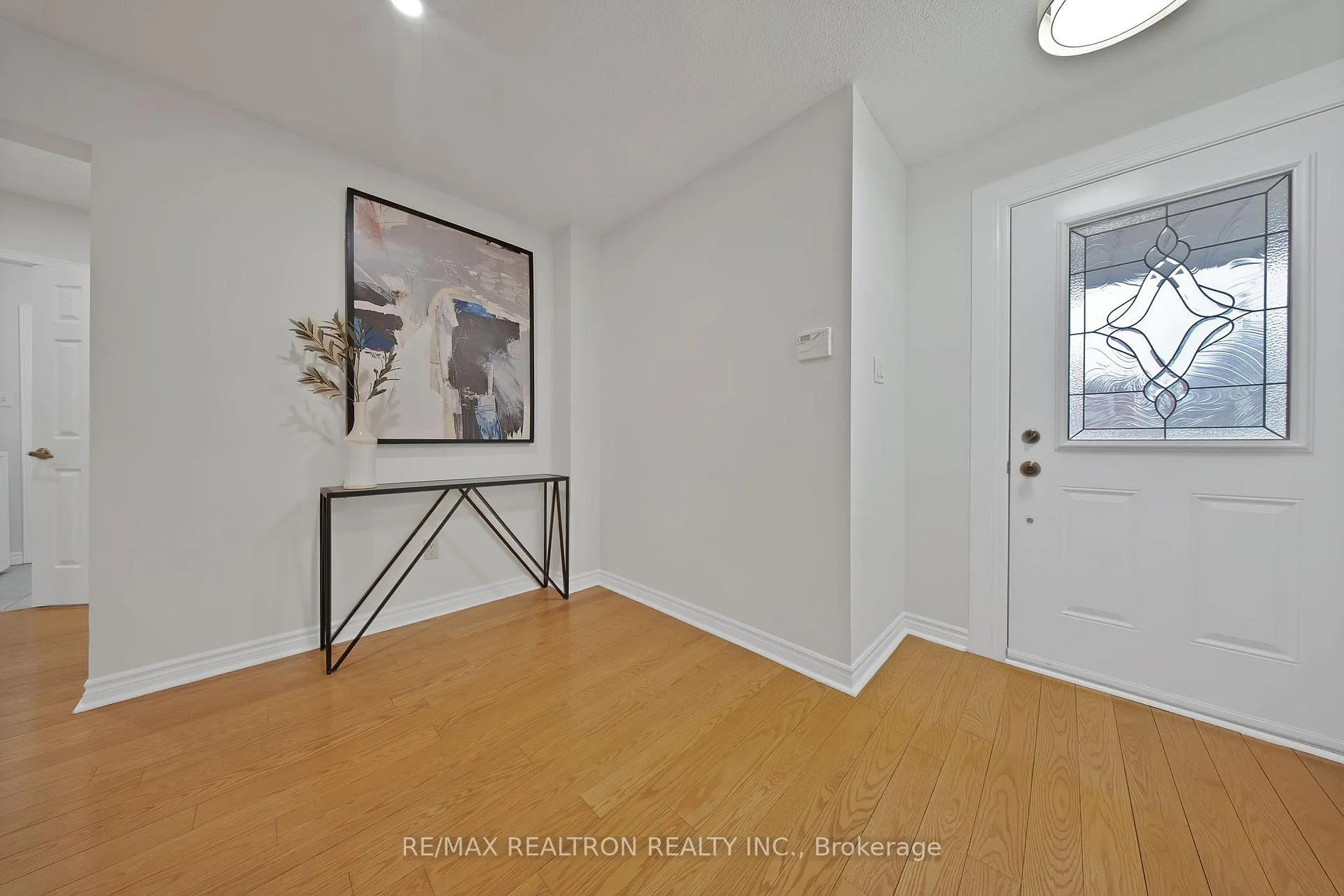 Photo 5 of 35 Glenheather Terrace, Scarborough, Rouge — HOMEH