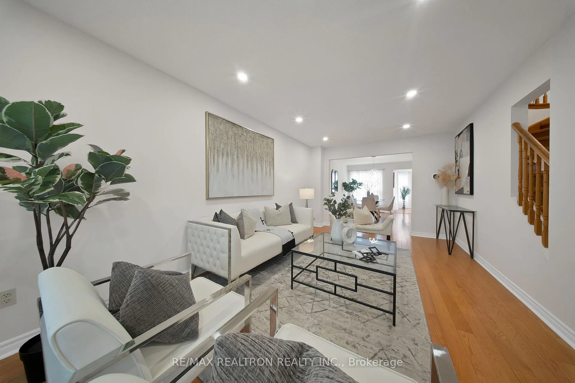 Photo 11 of 35 Glenheather Terrace, Scarborough, Rouge — HOMEH