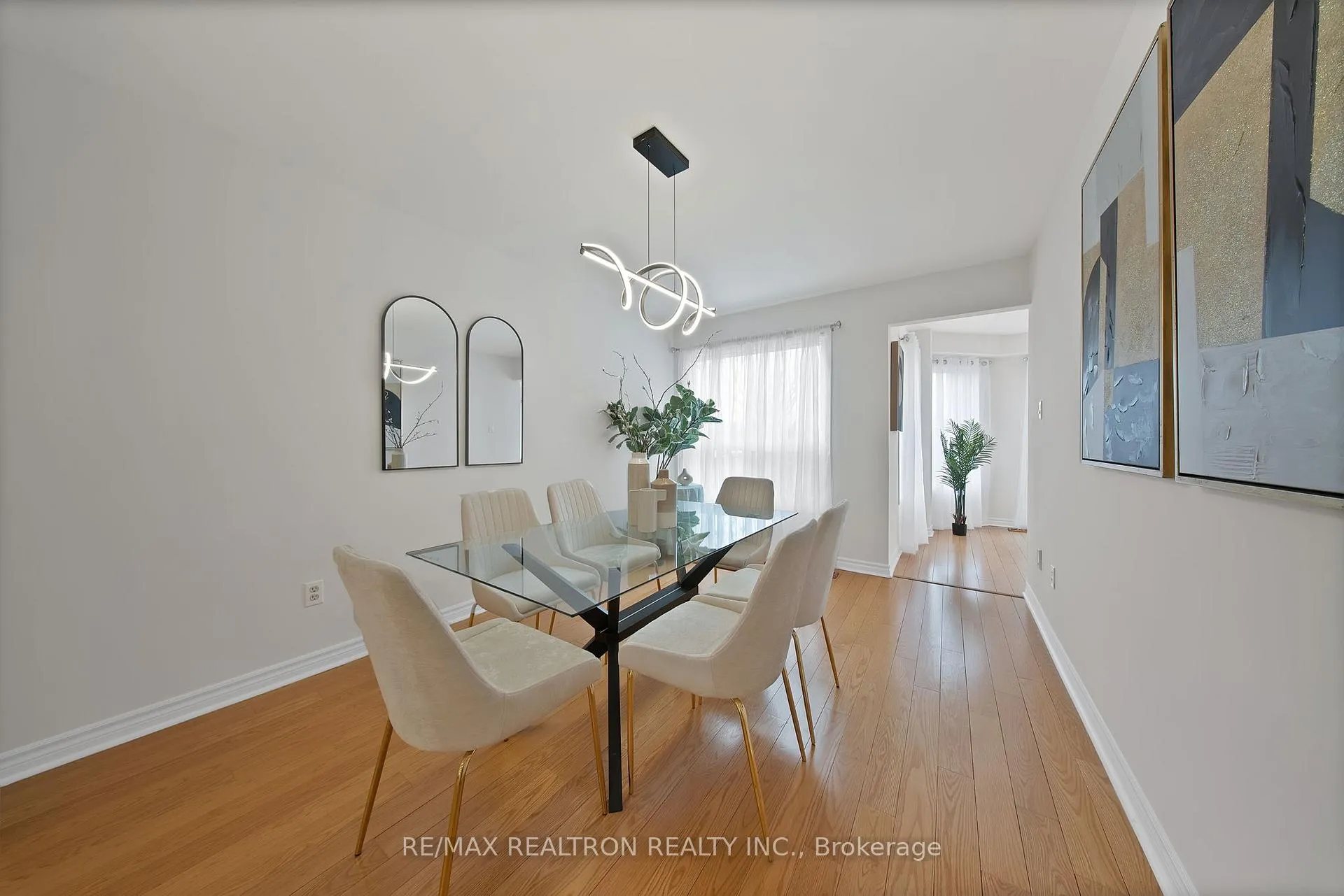 Photo 14 of 35 Glenheather Terrace, Scarborough, Rouge — HOMEH