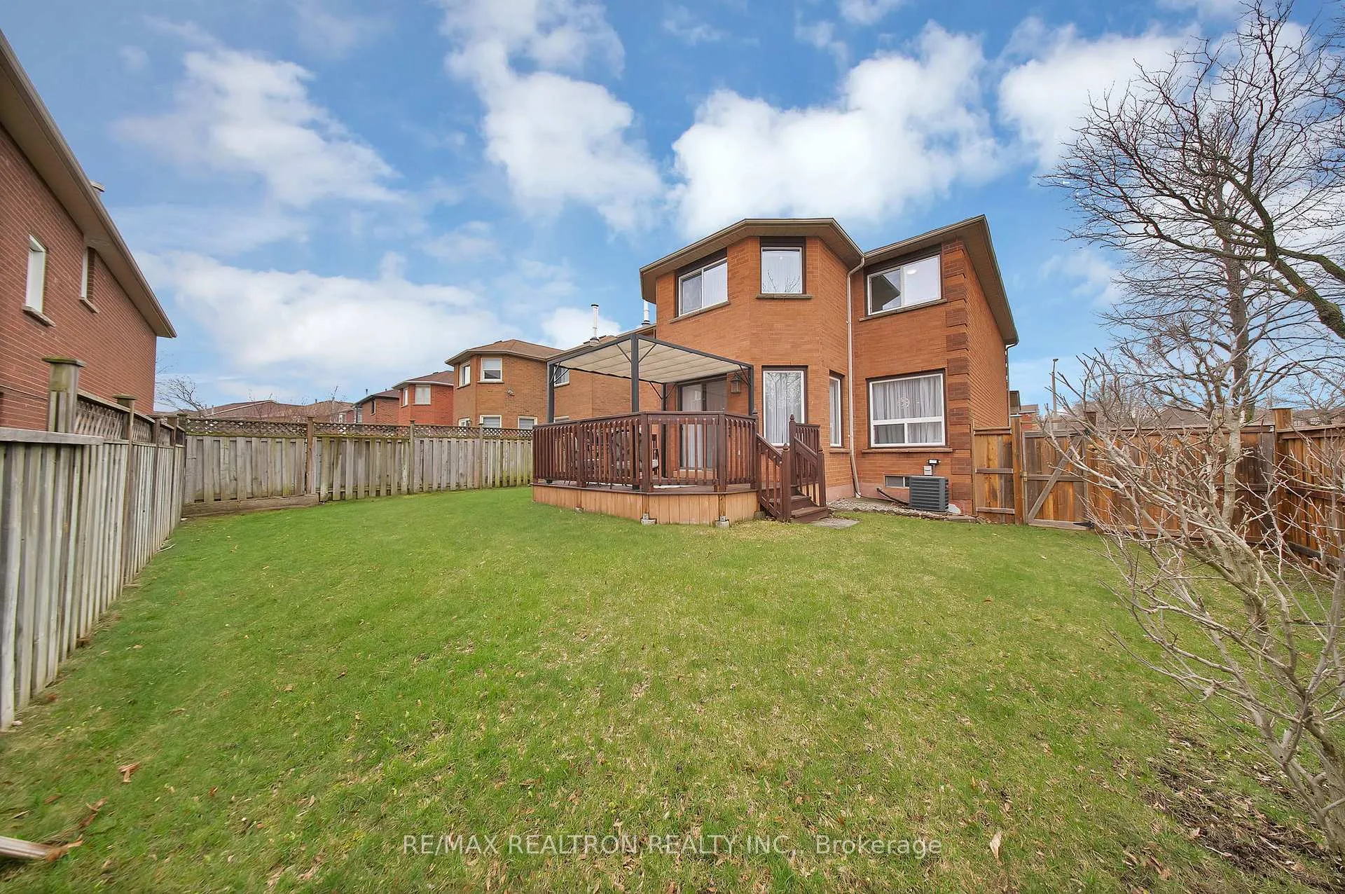 Photo 41 of 35 Glenheather Terrace, Scarborough, Rouge — HOMEH