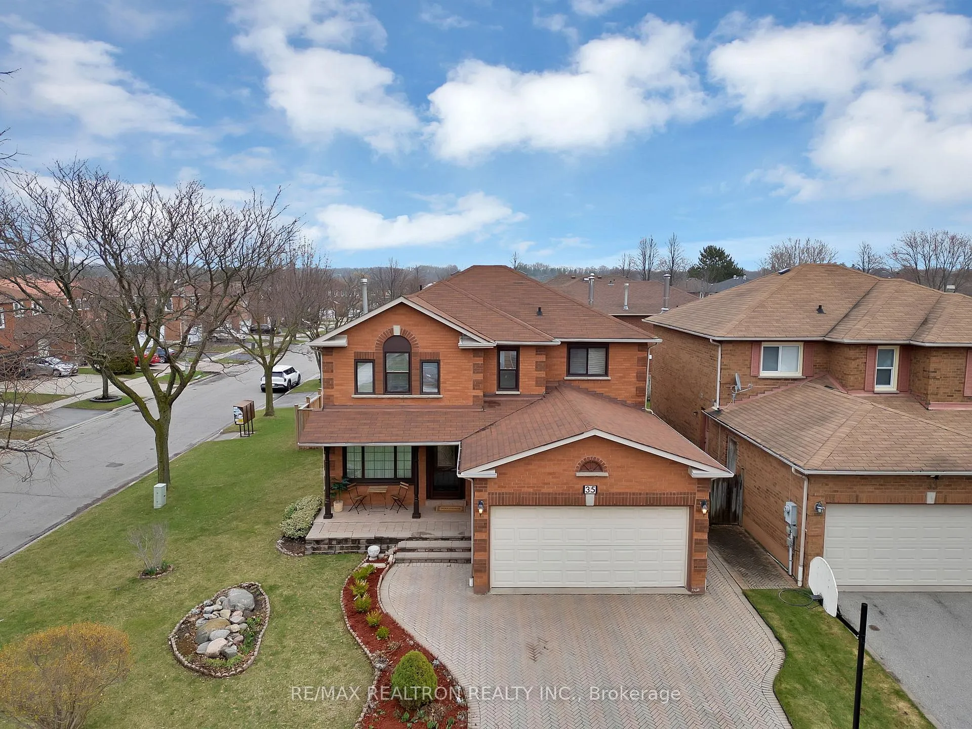 Photo 43 of 35 Glenheather Terrace, Scarborough, Rouge — HOMEH
