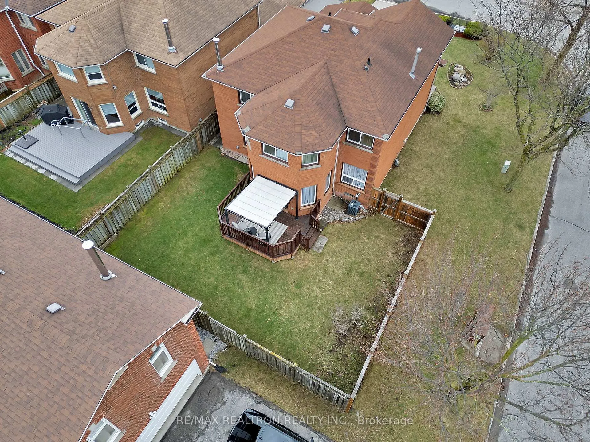 Photo 44 of 35 Glenheather Terrace, Scarborough, Rouge — HOMEH