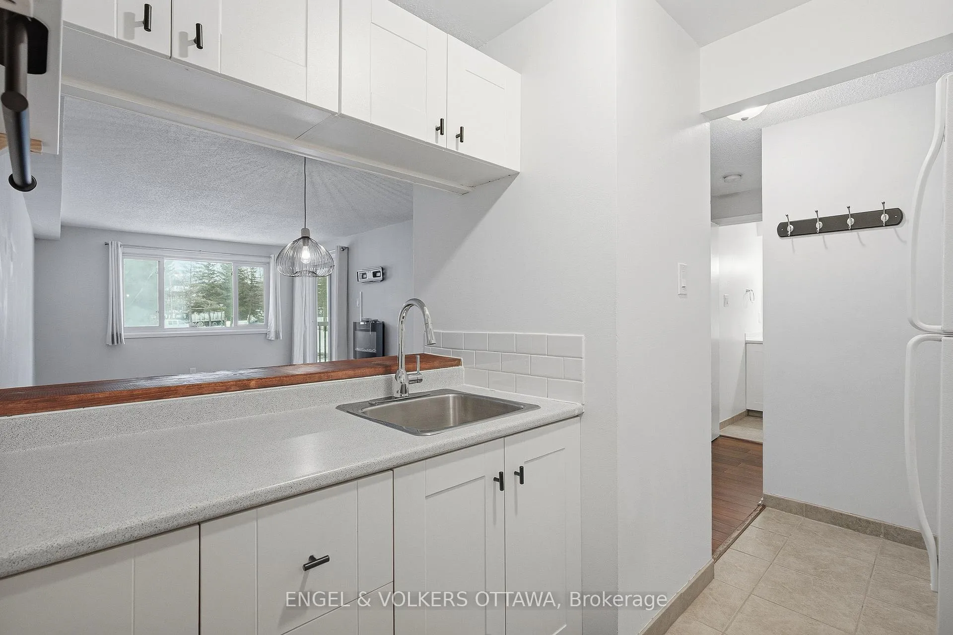 Photo 11 of Unit 201, 6376 Bilberry Drive, Ottawa, Orleans Wood — HOMEH