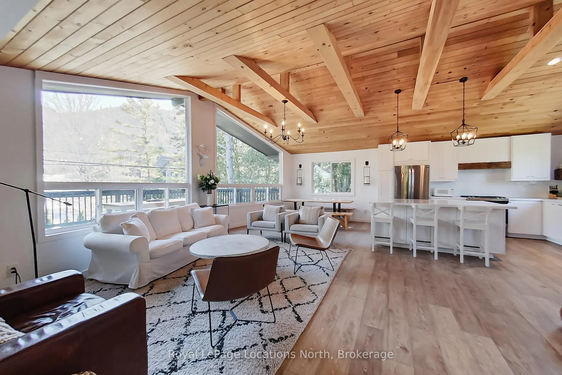 Photo 9 of Unit 6, 102 Wensley Drive, Blue Mountains — HOMEH