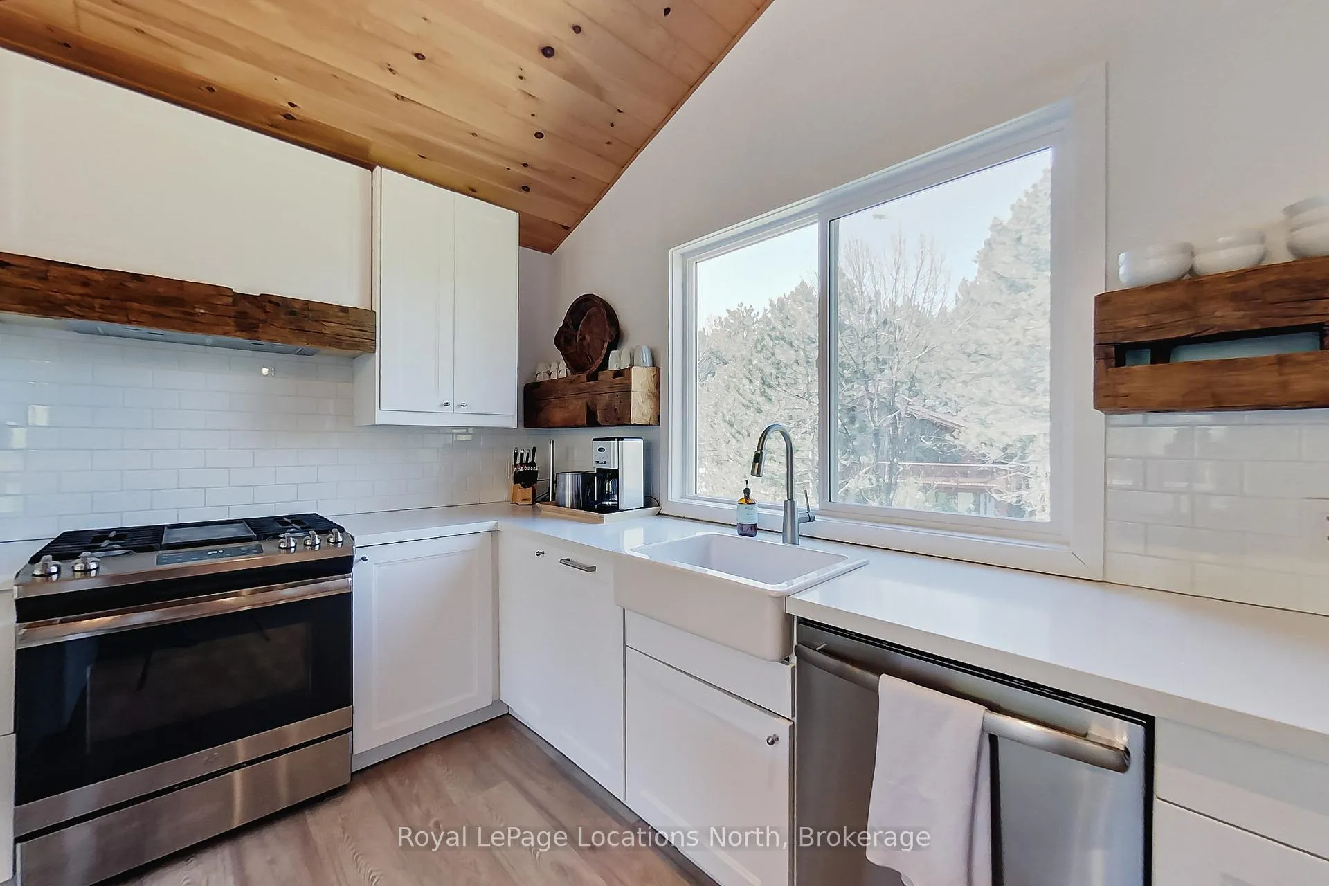 Photo 14 of Unit 6, 102 Wensley Drive, Blue Mountains — HOMEH